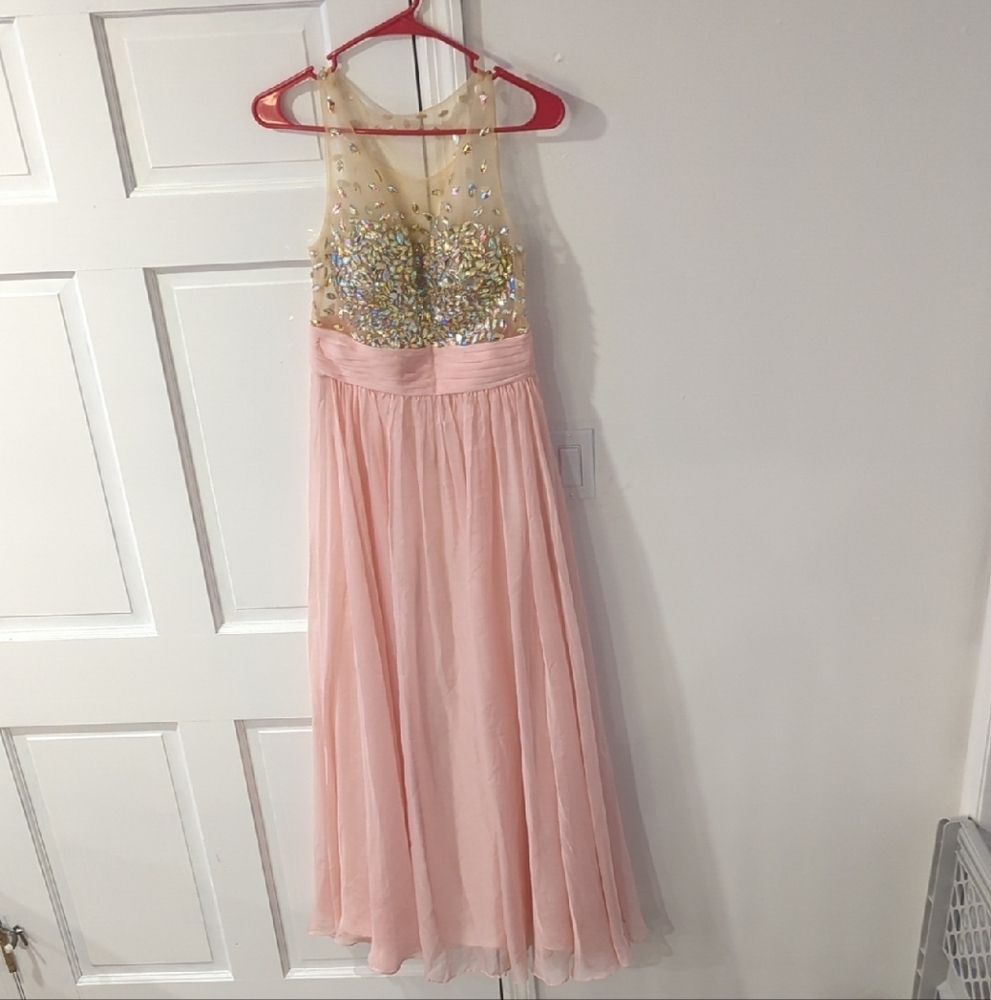 Elegant Pink Dress with Sequin Bodice
